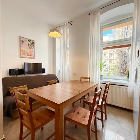 Daszynskiego Spacious By Bookinghost ヴロツワフ